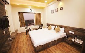 Hotel Vraj Inn Dwarka